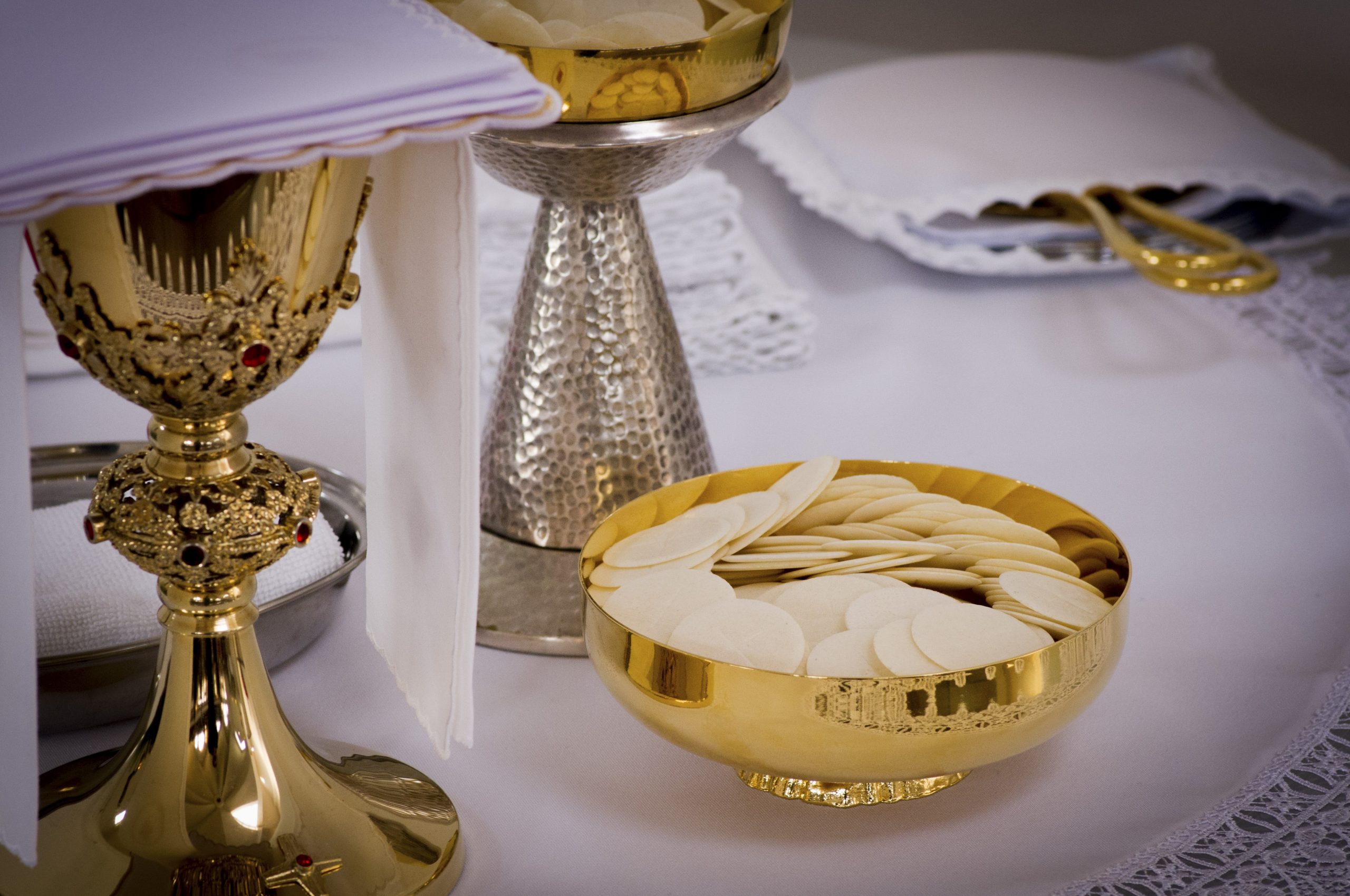 Eucharist – Holy Redeemer